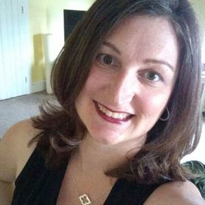 Meet your Posher, Caitlin